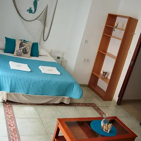 Spanish Galleon Inn 2*